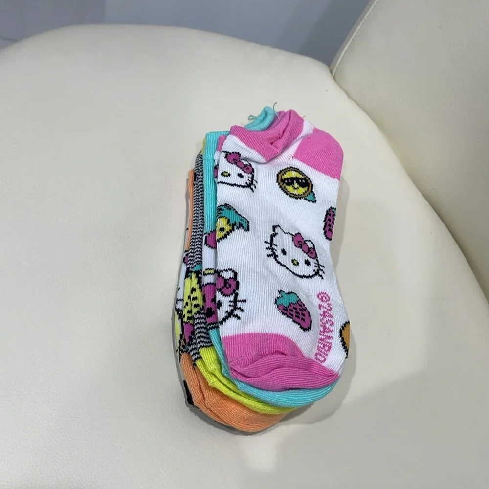 Hello Kitty Set of 5 Pink/White/Yellow Tropical Print & Stripes No Show SOCKS